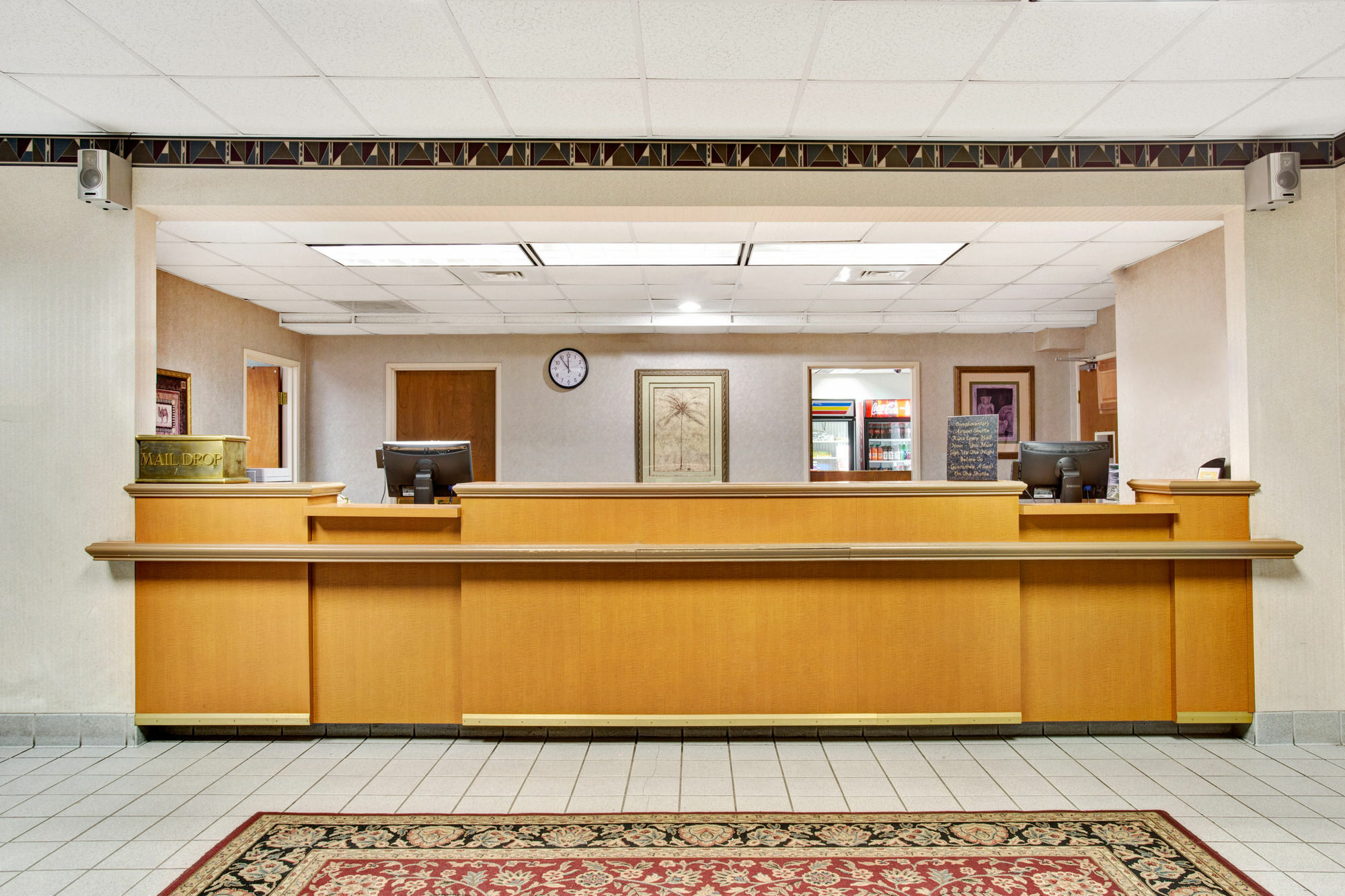 Days Inn & Suites By Wyndham Denver International Airport Exteriör bild